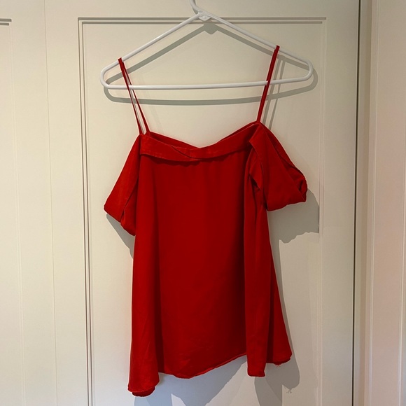 Anthropology Paper Crown Red top with tank top and off the shoulder straps - Picture 3 of 3